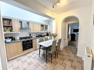 Photo 10- click for photo gallery